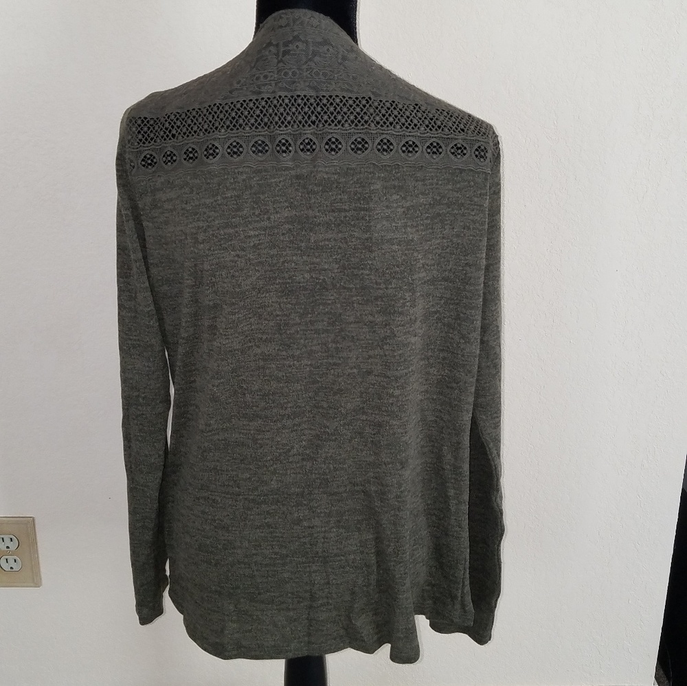 Sweater - Picture 3 of 3